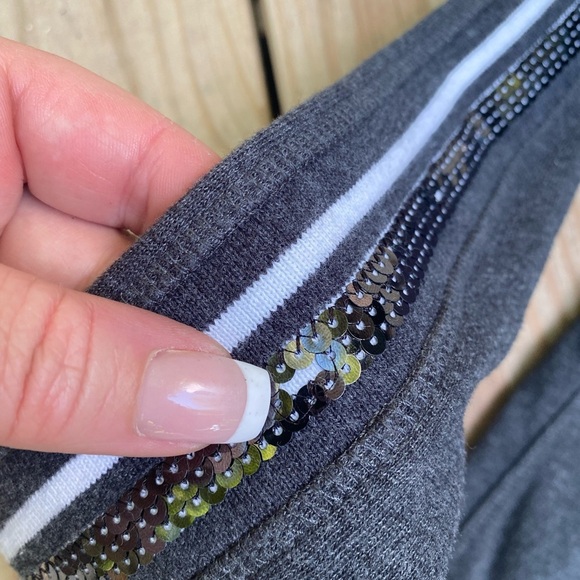 Victoria’s Secret | Sequin 2015 Fashion Show Jacket Hoodie Medium - Picture 3 of 4